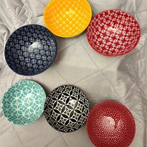 Dowan Small Bowls Set of 6 - Versatile Ice Cream Bowls, Durable 10 OZ
Multicolor